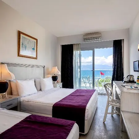 Charm Hotel